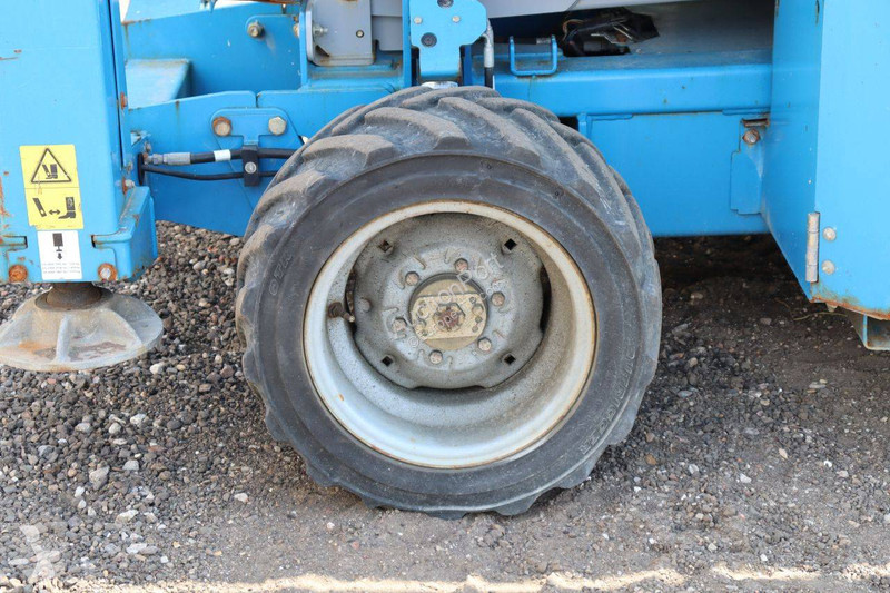 Plataforma elevadora Genie GS3369