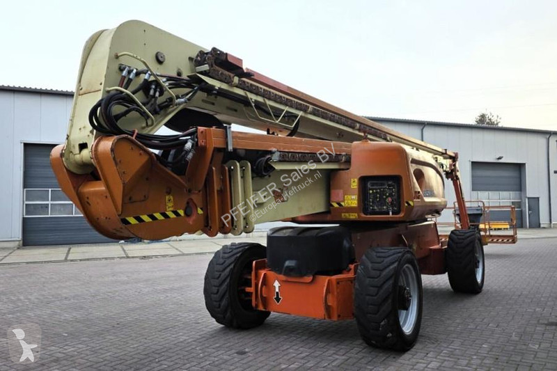 Nacelle JLG Diesel, 4x4x4 Drive, 40.1m Working...