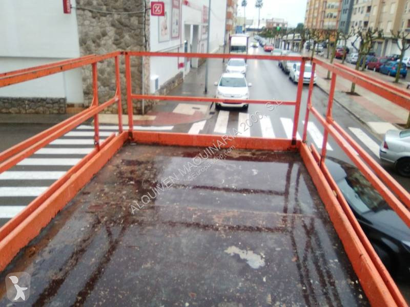 Piattaforma aerea JLG 203-24
