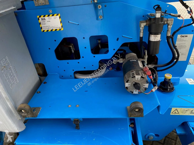 Nacelle Genie electric articulated boomlift,...