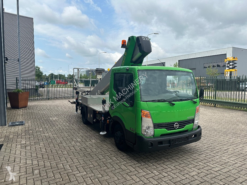 Hoogwerker Palfinger P 260 B op Nissan Cabstar