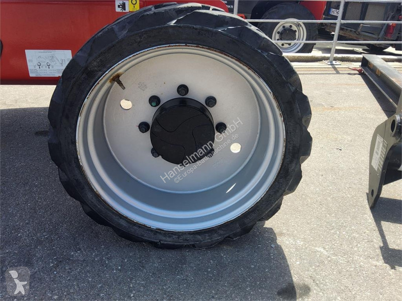 Автовышка Manitou