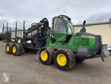 حامل John Deere