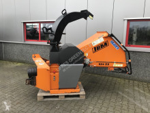 Material forestal JBM 624 ZX Trituradora forestal usado