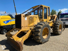 Débusqueur John Deere 548