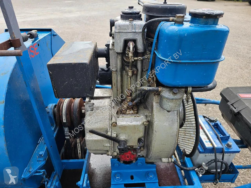 Skogsbruksmaterial  Wood chipper W.51 c759922...