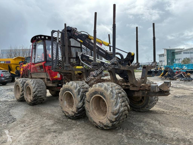 Material florestal Komatsu 835