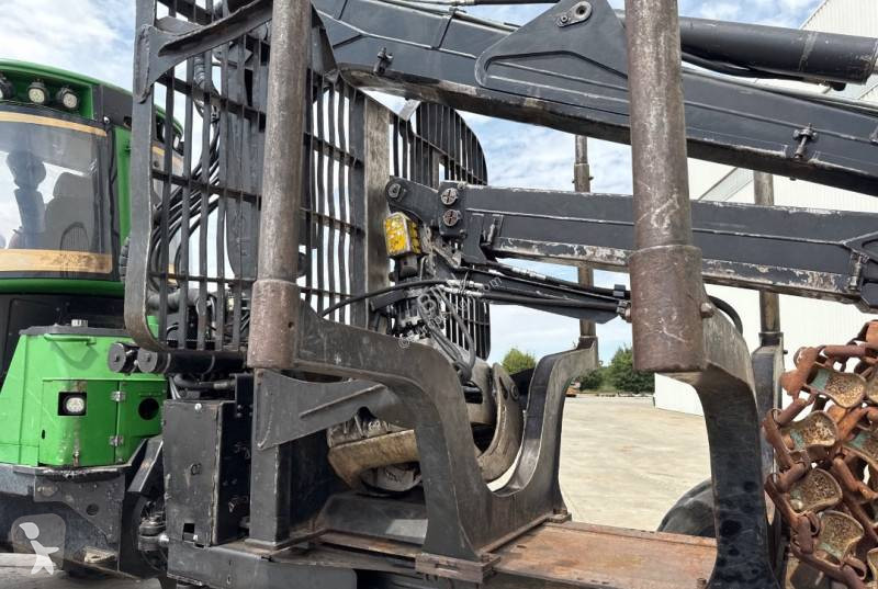 Material forestal John Deere 1210E