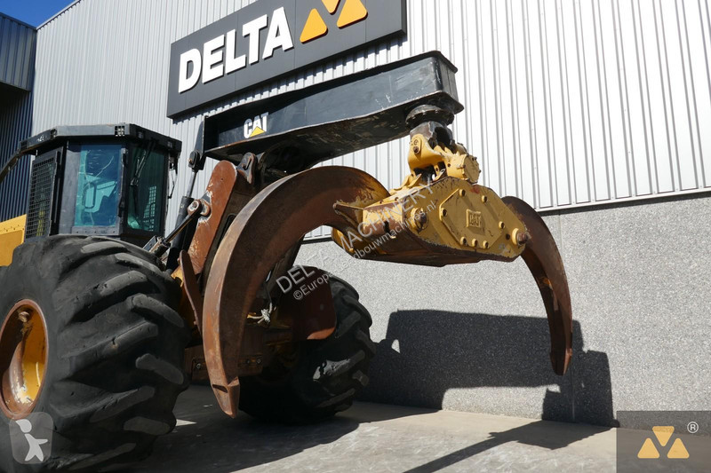 Material forestal Caterpillar 525D