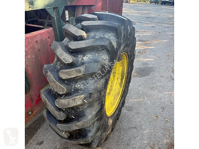 Matériel forestier Massey Ferguson MF1200