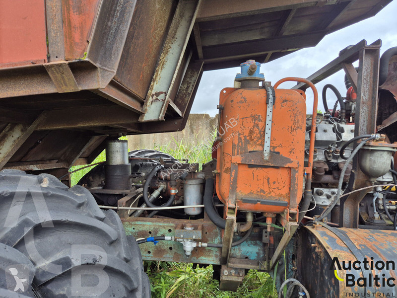 Skovbrugsmateriel  600
