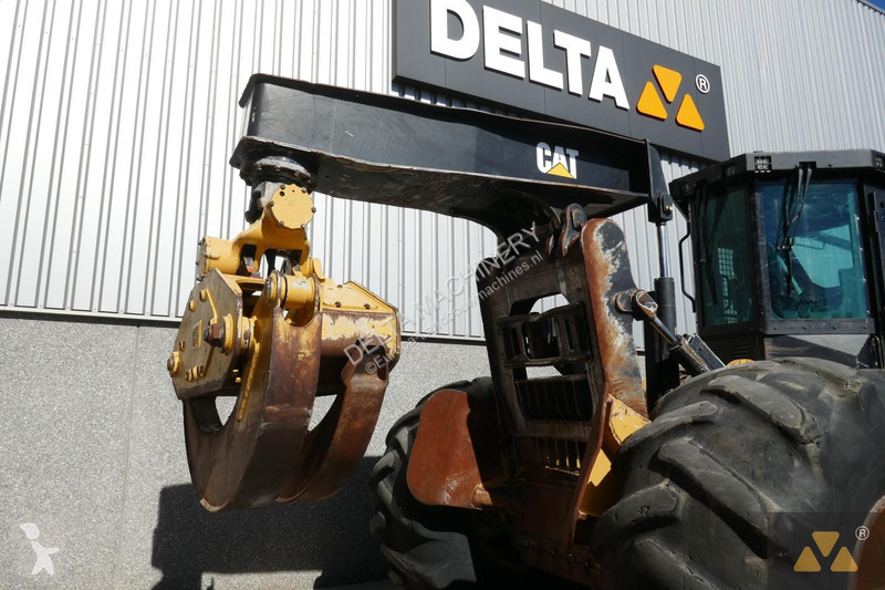 Material forestal Caterpillar 525D