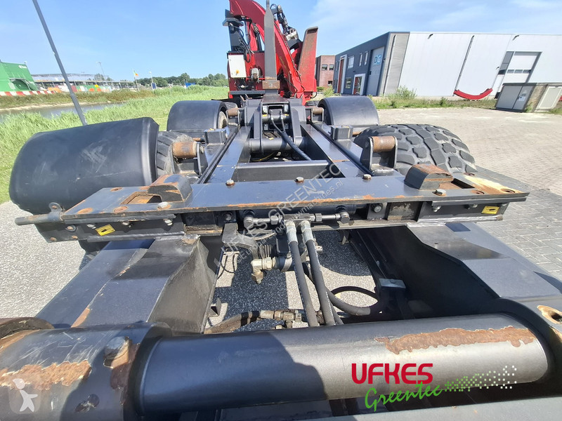 Material florestal  952 MEGA Hooklift