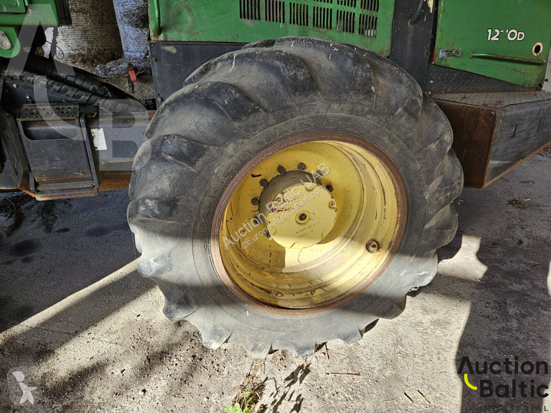 Skogsbruksmaterial John Deere 1270 D