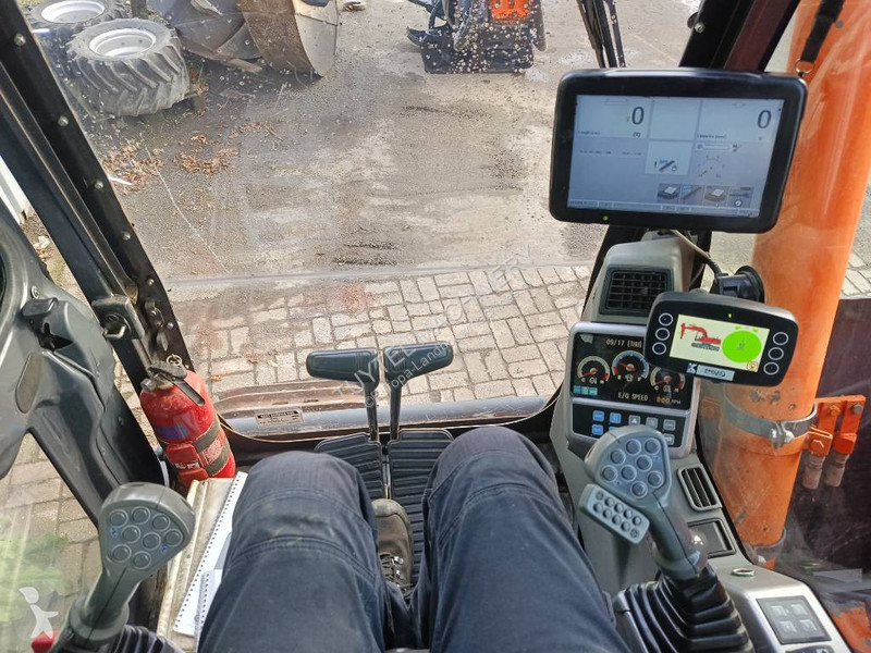 Excavadora Doosan DX 140 LCR harvester...