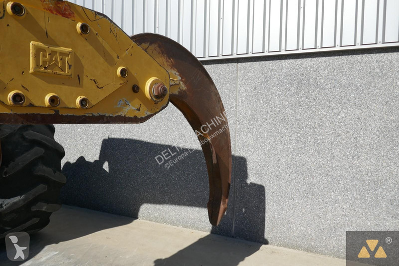 Material forestal Caterpillar 525D