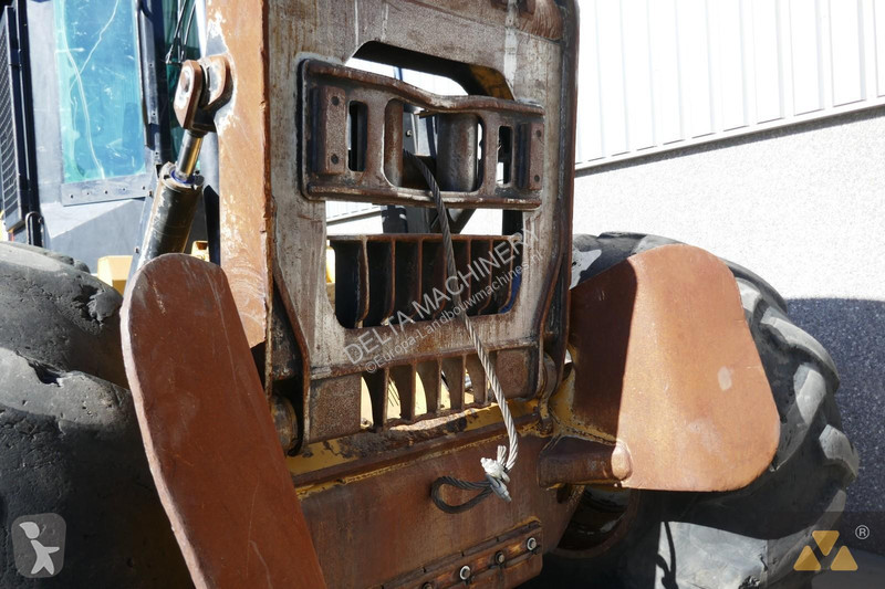 Material forestal Caterpillar 525D