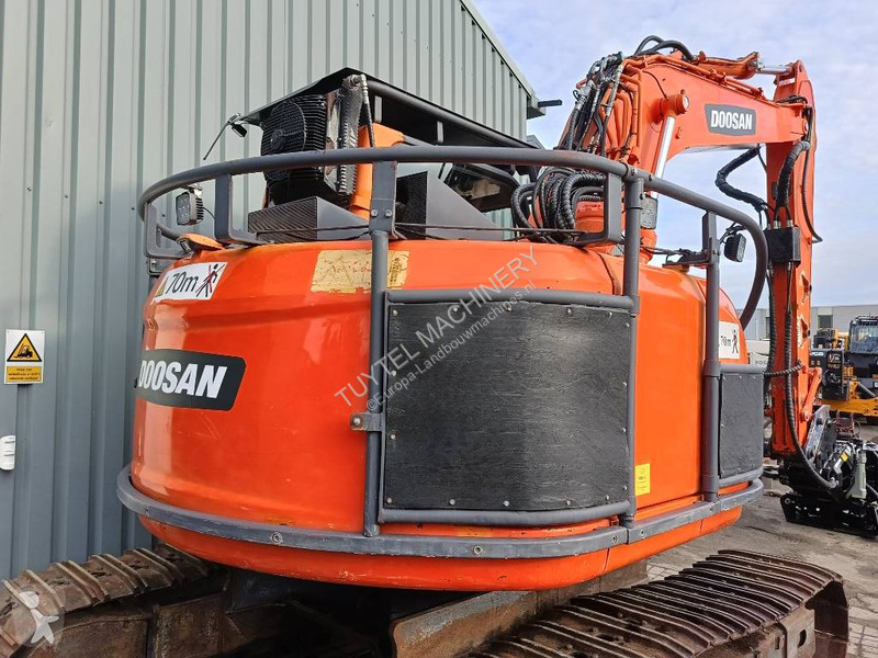 Excavadora Doosan DX 140 LCR harvester...