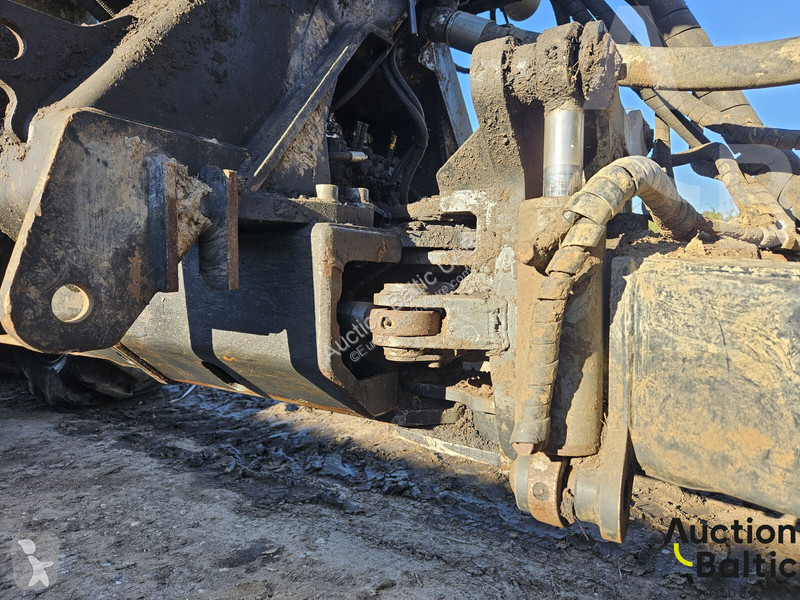 Bosbouwmachines Valtra N154E