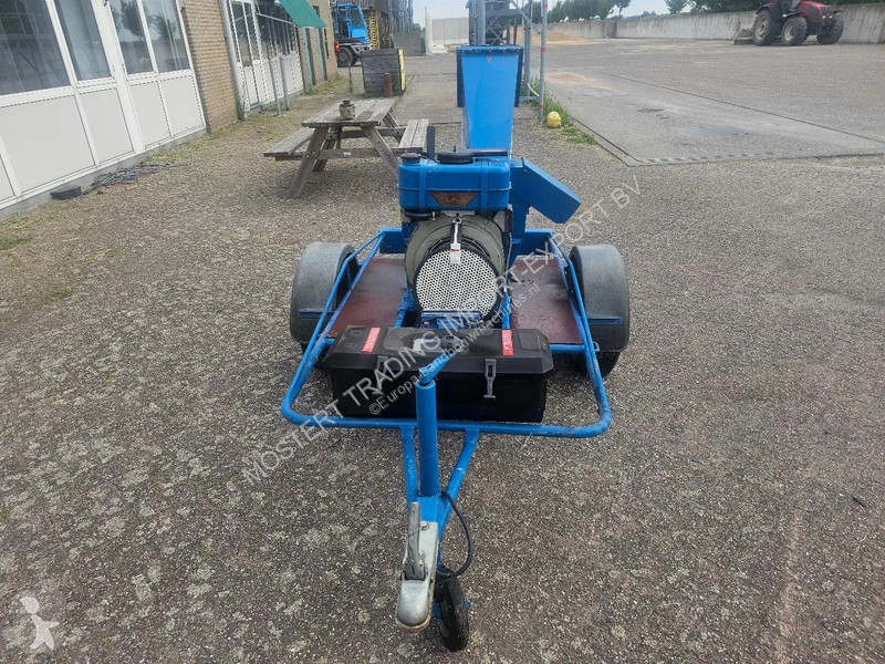 Skogsbruksmaterial  Wood chipper W.51 c759922...
