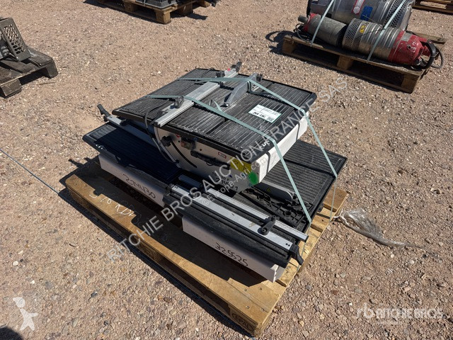 Material forestal Husqvarna  TS230 F