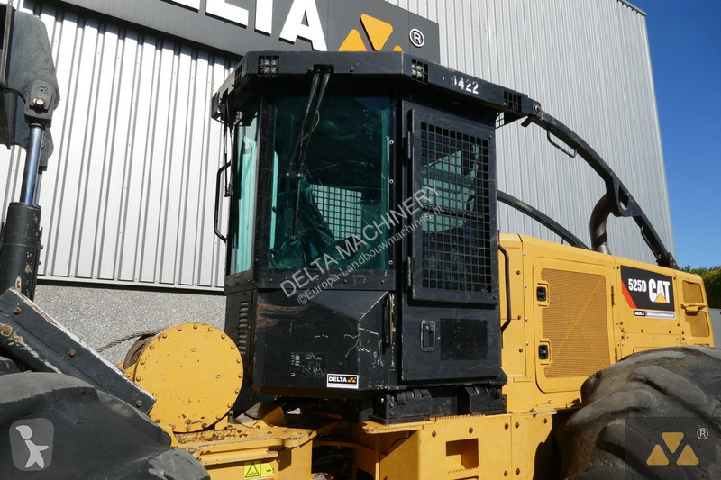 Material forestal Caterpillar 525D