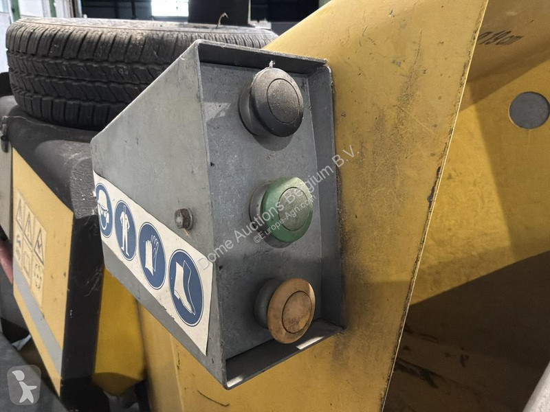 Material forestal  235MX