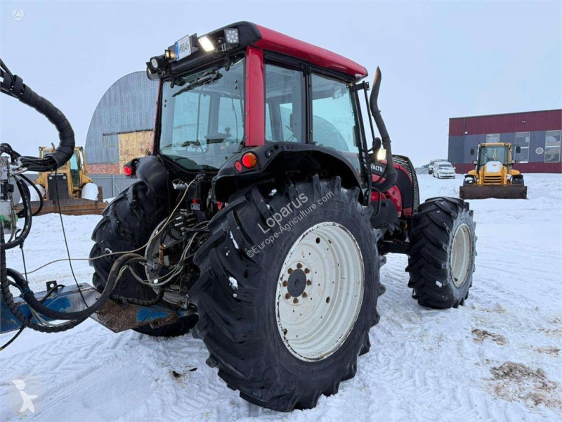 Material forestal Valtra N121H + Vreten 1400...