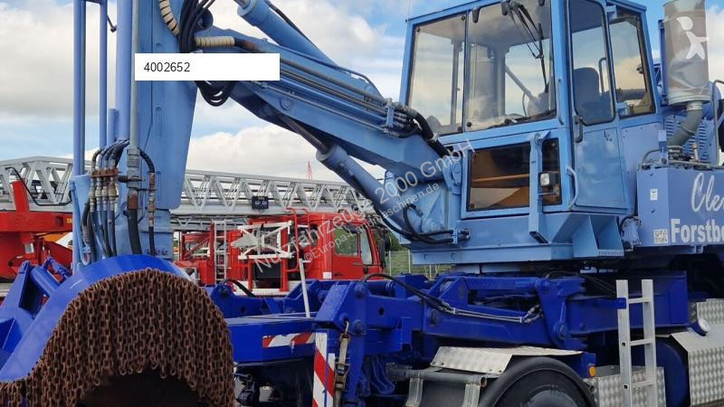 معدات غابوية Mercedes SK