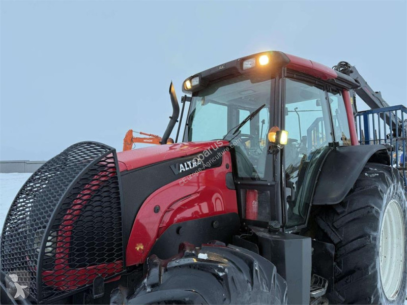Skogsbruksmaterial Valtra N121H + Vreten 1400...