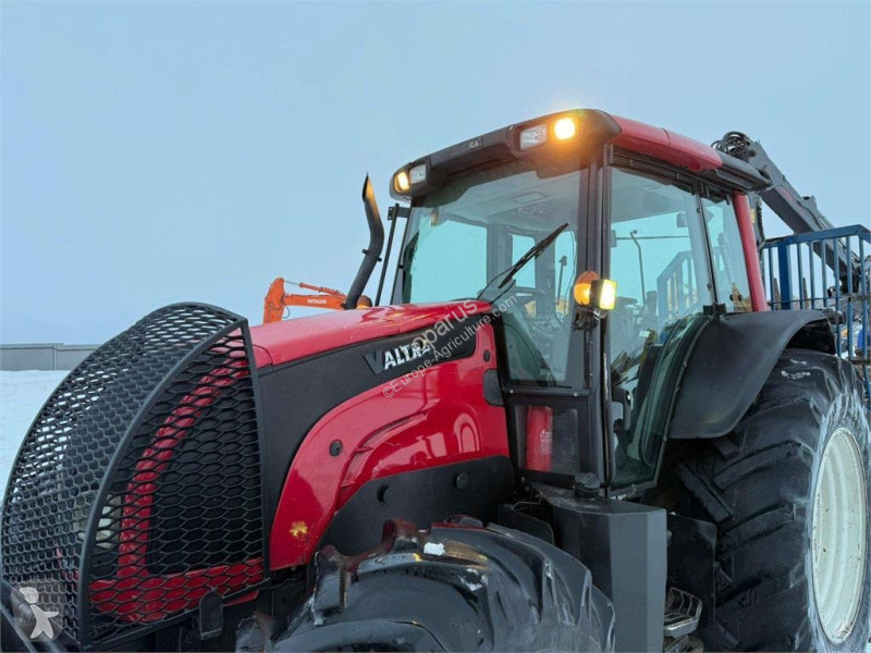 Material forestal Valtra N121H + Vreten 1400...