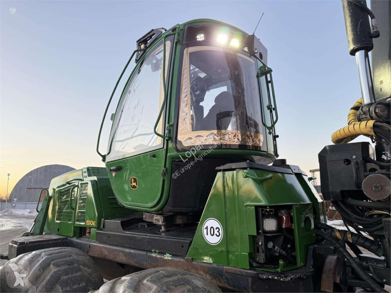 Skogsbruksmaterial John Deere 1510 E ECO III