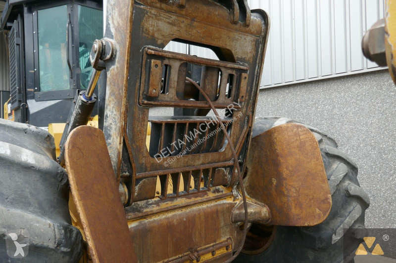 Material forestal Caterpillar 535D