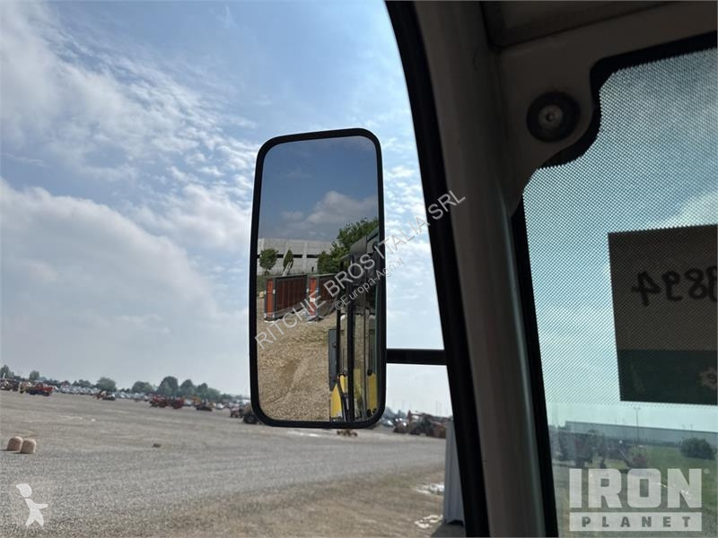 ILFS1500 4x4x4 Telescopic Boom Mulcher Tractor...