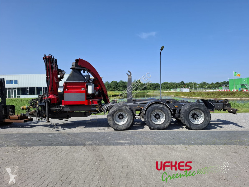 Material florestal  952 MEGA Hooklift
