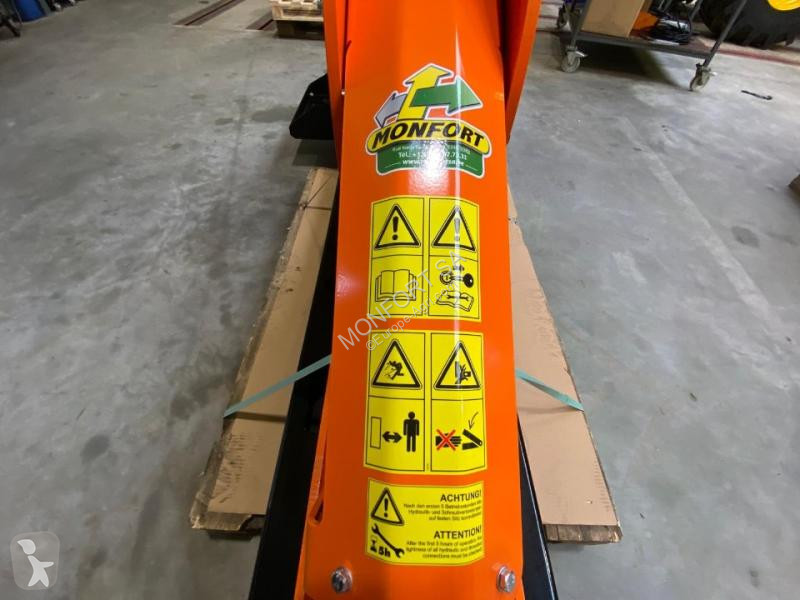 Bosbouwmachines Westtech  L700 avec support