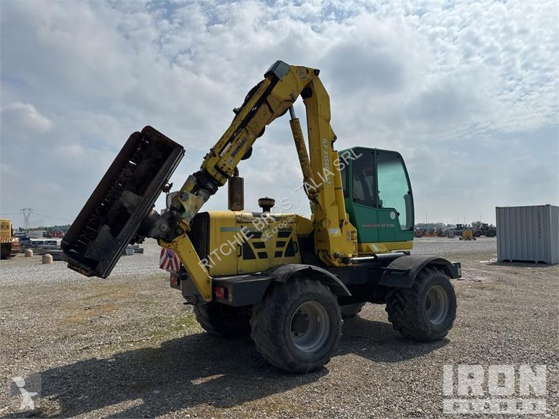 ILFS1500 4x4x4 Telescopic Boom Mulcher Tractor...