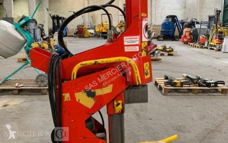 Lesnická technika Rabaud fendeuse de buches...