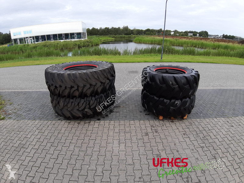 Bosbouwmachines Bandenset met velg