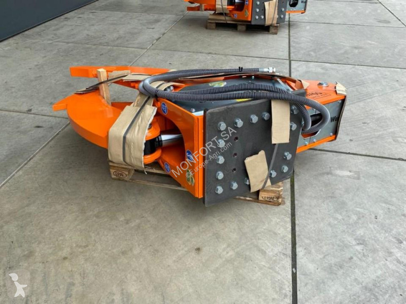 Material forestal Westtech R900