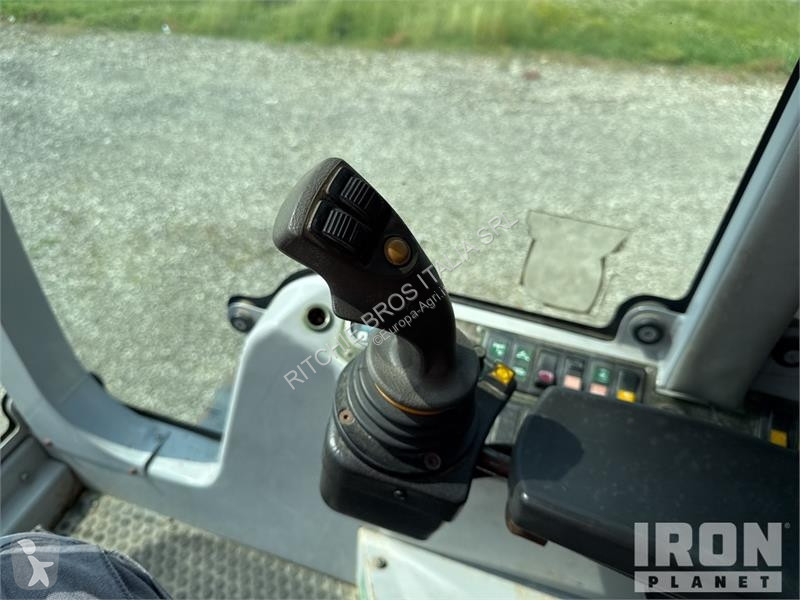 ILFS1500 4x4x4 Telescopic Boom Mulcher Tractor...