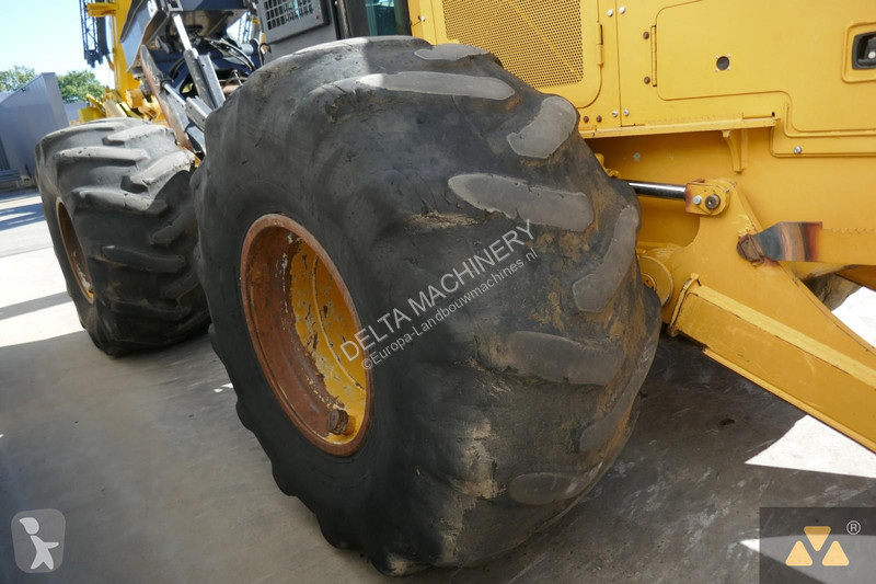 Material forestal Caterpillar 525D
