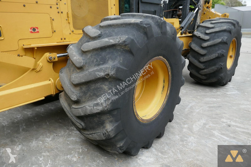 Material forestal Caterpillar 535D
