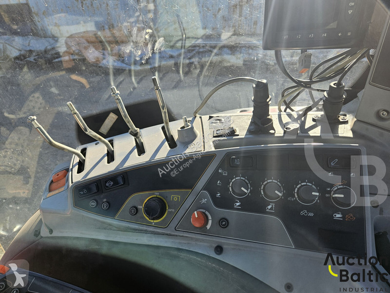 Matériel forestier Valtra N154E