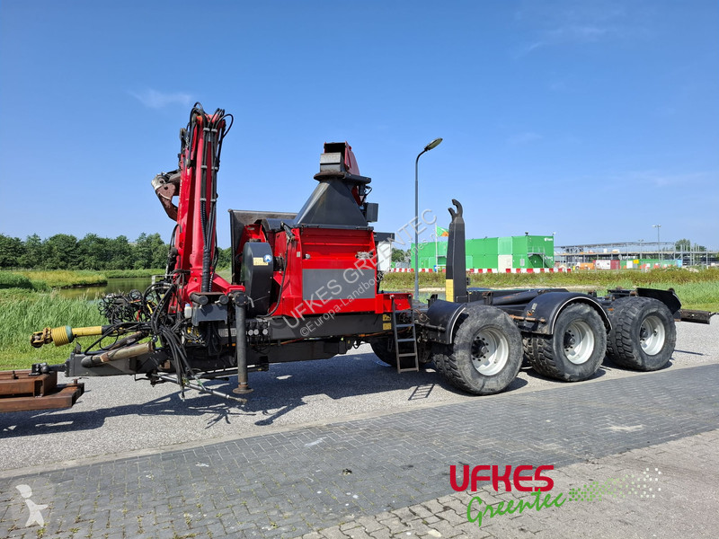Material florestal  952 MEGA Hooklift