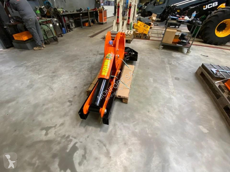 Bosbouwmachines Westtech  L700 avec support