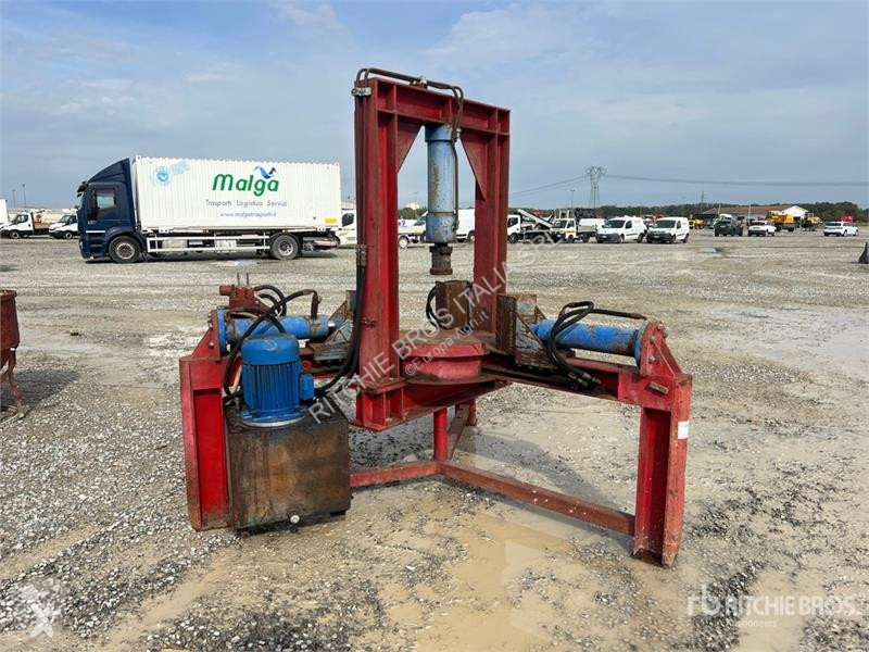Electric Log Splitter forestry equipment