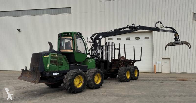 Material forestal John Deere 1210E