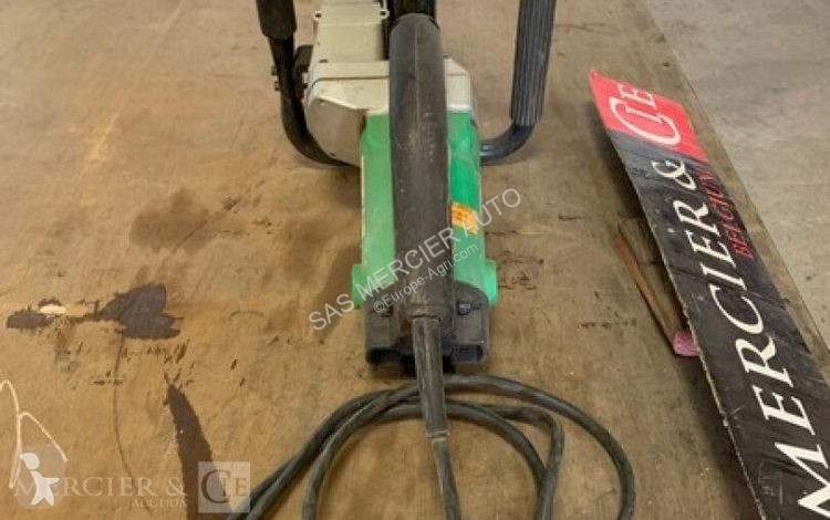 Material forestal Hitachi tronconneuse a materiaux