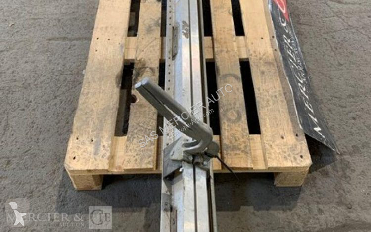 Material forestal  plieuse bois et zinc